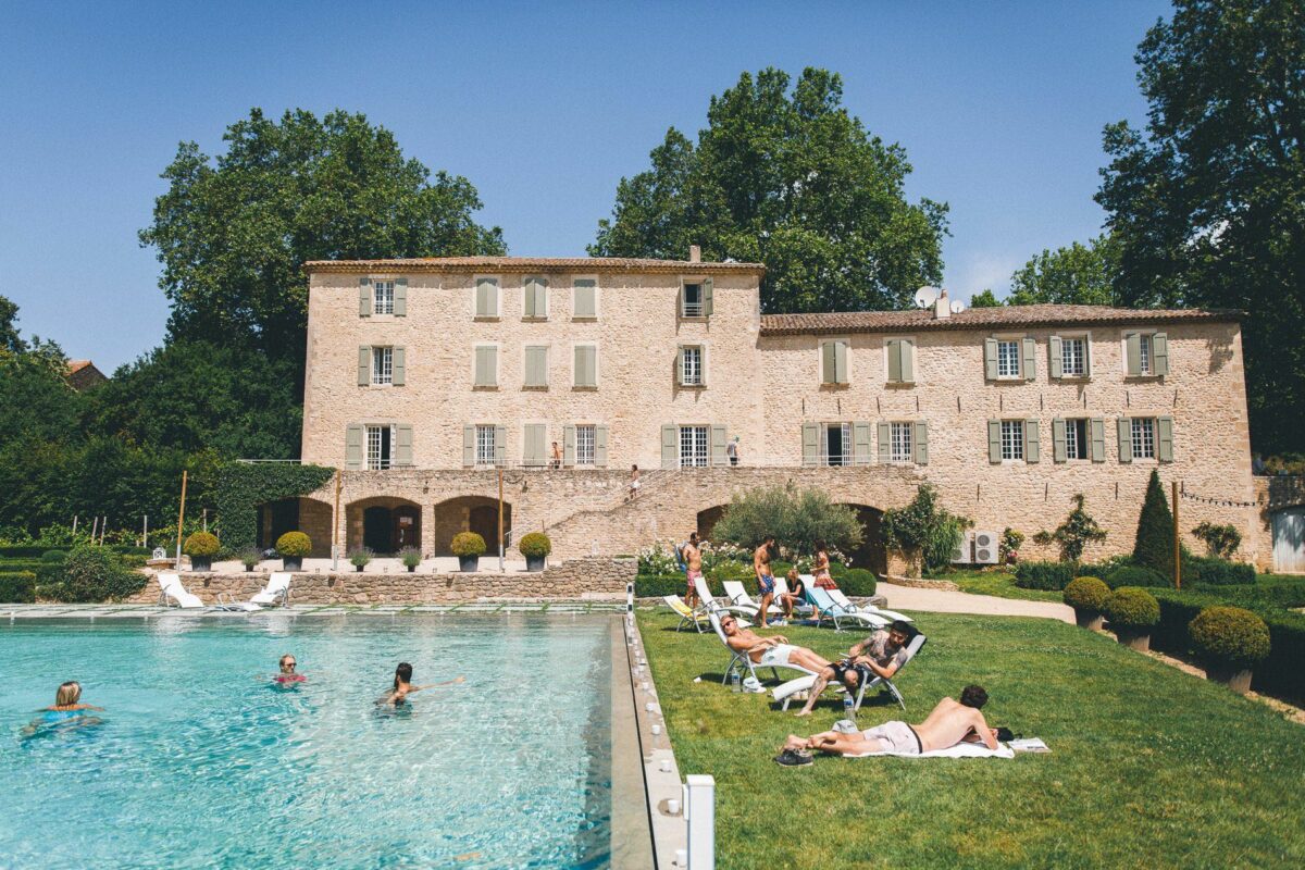 BLANDINE ALEX MARIAGE CHATEAU DU GRIFFON AVIGNON APT PROVENCE 10 E1762503115366