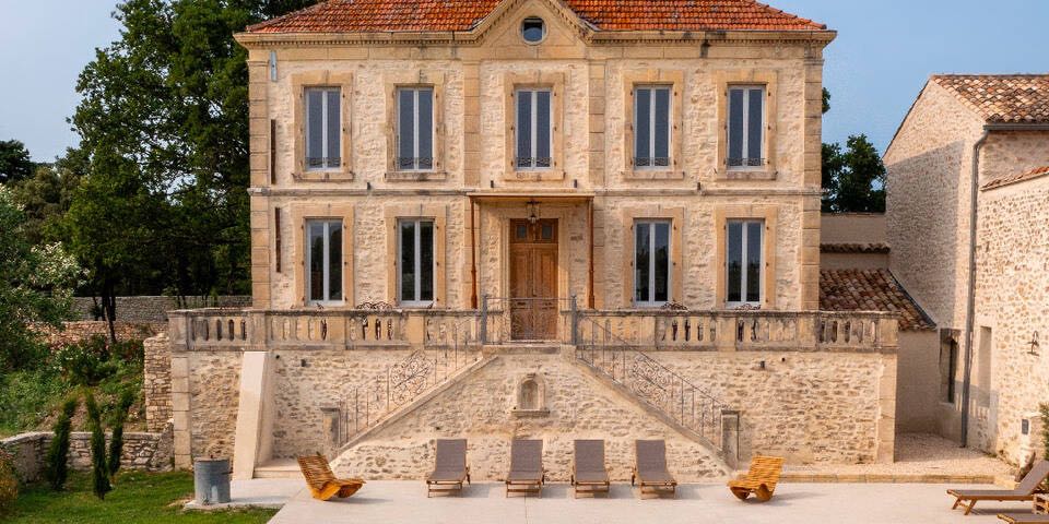 Domaine Du Bijoutier Facade 2